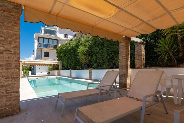 Foto 2 de Casa en venta en calle Alpargateros Alta de 5 habitaciones con terraza y piscina