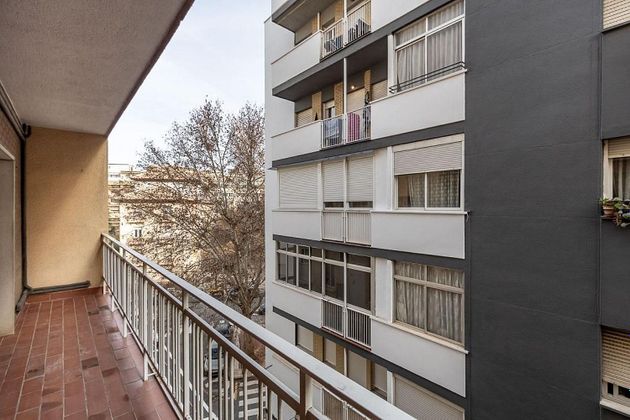 Foto 2 de Pis en venda a calle Granados de 5 habitacions amb terrassa i calefacció