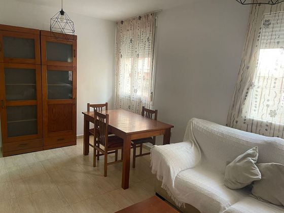 Foto 2 de Pis en venda a Melilla de 3 habitacions amb terrassa i garatge