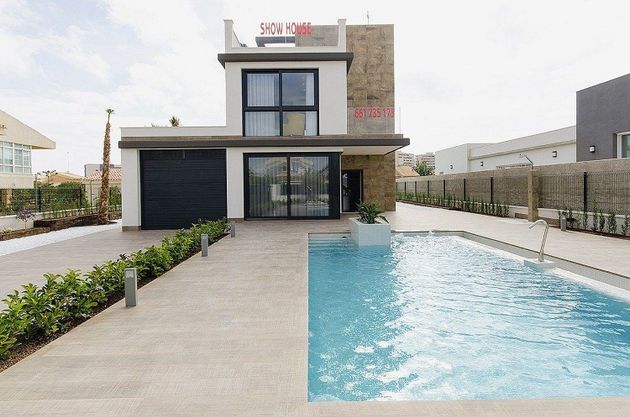 Foto 2 de Chalet en venta en Playa Honda - Playa Paraíso de 4 habitaciones con terraza y piscina