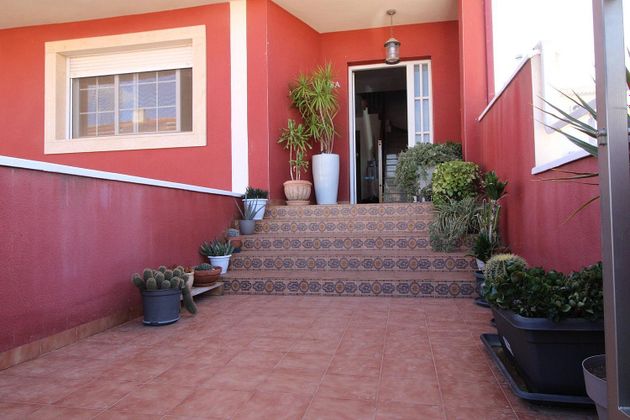 Foto 1 de Xalet en venda a Ceutí de 4 habitacions amb garatge i jardí