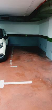 Foto 1 de Garaje en alquiler en La Malagueta - La Caleta de 10 m²