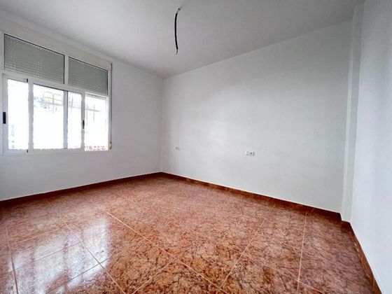 Foto 2 de Venta de piso en Santiago de la Ribera de 2 habitaciones y 67 m²