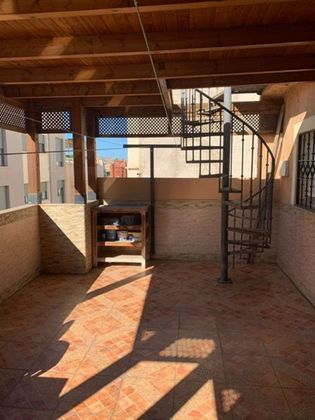 Foto 1 de Casa en venda a Melilla de 3 habitacions amb terrassa i aire acondicionat