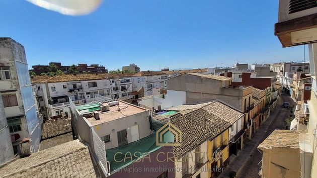 Foto 1 de Venta de piso en calle De Sant Josep de Calassanç de 2 habitaciones con terraza y calefacción