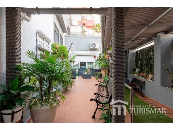 Foto 2 de Piso en venta en Isla Cristina ciudad de 3 habitaciones con terraza y aire acondicionado
