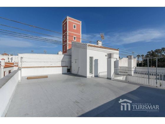 Foto 2 de Casa en venda a Ayamonte ciudad de 4 habitacions amb terrassa i garatge