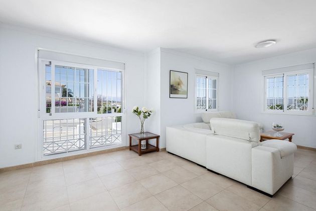 Foto 2 de Xalet en venda a Capellanía - Retamar de 4 habitacions amb terrassa i jardí