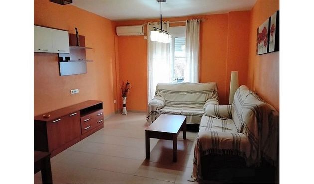 Foto 1 de Venta de piso en Moguer de 3 habitaciones con aire acondicionado
