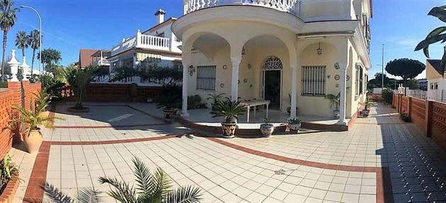 Foto 1 de Xalet en venda a Moguer de 6 habitacions amb terrassa i balcó