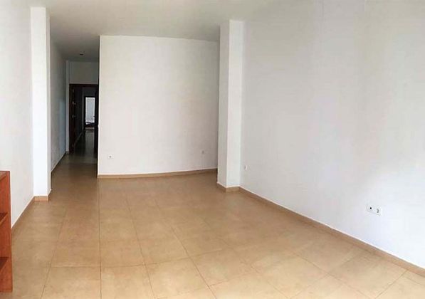 Foto 1 de Venta de piso en Moguer de 3 habitaciones y 78 m²