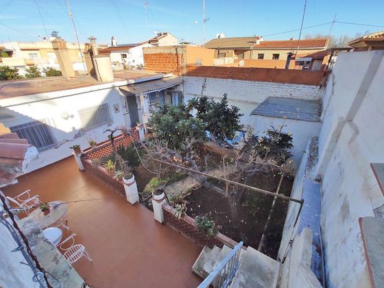 Foto 2 de Casa adosada en venta en Riba-roja de Túria de 3 habitaciones con terraza y piscina