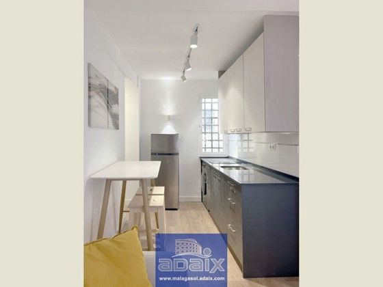 Foto 2 de Venta de piso en calle Altozano de 1 habitación y 40 m²