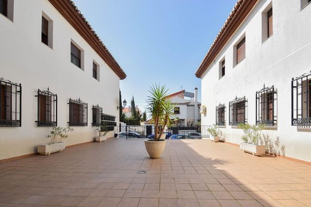 Foto 1 de Pis en venda a calle José Echegaray de 2 habitacions amb terrassa i piscina