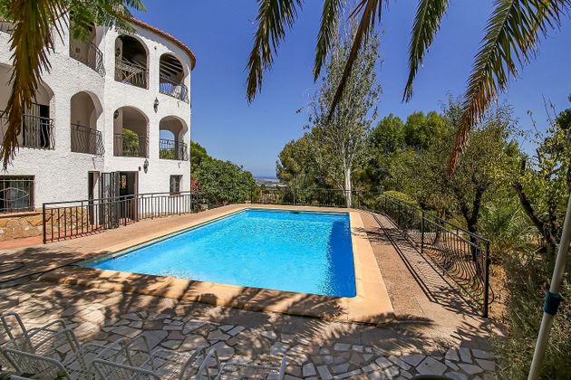 Foto 1 de Xalet en venda a Oliva pueblo de 8 habitacions amb terrassa i piscina