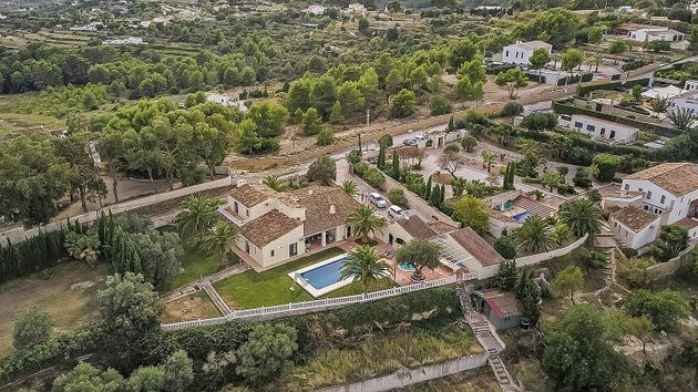Foto 1 de Venta de casa rural en Benissa de 7 habitaciones con terraza y piscina