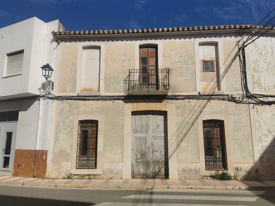 Foto 1 de Casa adossada en venda a Gata de Gorgos de 4 habitacions amb terrassa i piscina