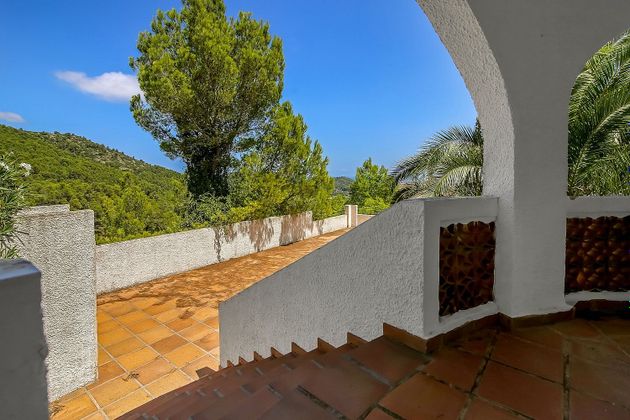 Foto 2 de Xalet en venda a Oliva pueblo de 3 habitacions amb terrassa i jardí