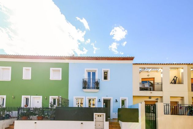 Foto 1 de Venta de casa adosada en Alcalalí de 3 habitaciones con terraza y garaje