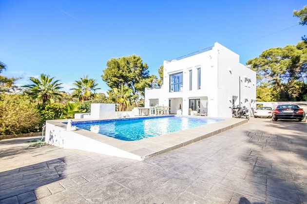 Foto 2 de Xalet en venda a El Portet - Pla de Mar de 4 habitacions amb terrassa i piscina