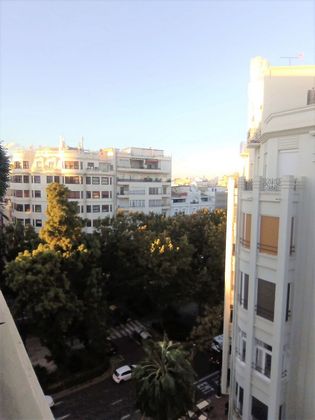Foto 1 de Piso en alquiler en Gran Vía de 4 habitaciones con balcón y aire acondicionado