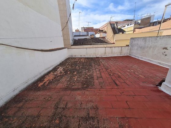 Foto 2 de Piso en venta en Casco Antiguo - Centro de 3 habitaciones con terraza y balcón