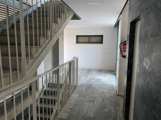 Foto 2 de Venta de piso en San Roque - Ronda norte de 2 habitaciones con garaje y balcón