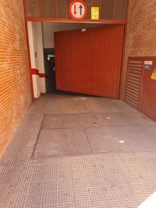 Foto 2 de Garatge en lloguer a Maria Auxiliadora - Barriada LLera de 16 m²