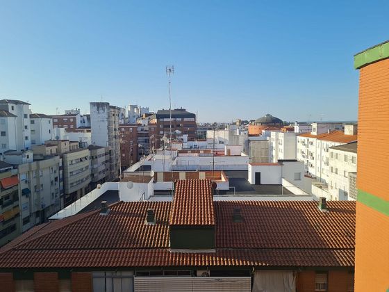 Foto 2 de Venta de piso en Pardaleras de 2 habitaciones con terraza y balcón