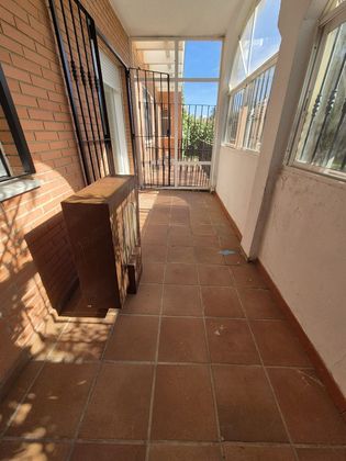 Foto 2 de Venta de piso en Las Vaguadas - Urb. del Sur de 4 habitaciones con terraza y piscina