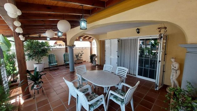 Foto 2 de Casa en venta en Moncófar pueblo de 5 habitaciones con terraza y piscina