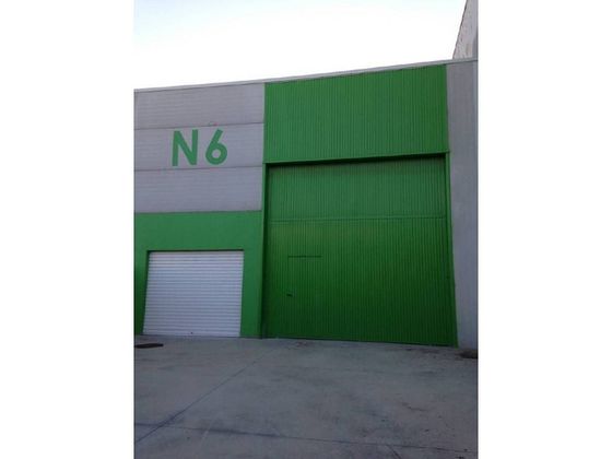 Foto 1 de Nave en alquiler en Melilla de 204 m²