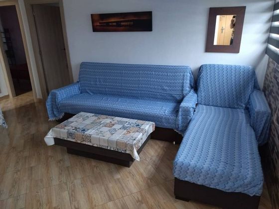 Foto 1 de Ático en alquiler en Melilla de 2 habitaciones con muebles