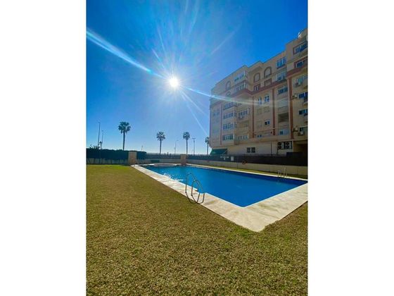 Foto 1 de Àtic en venda a Melilla de 4 habitacions amb terrassa i piscina