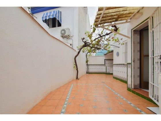 Foto 1 de Casa en venda a calle Alameda de 4 habitacions amb terrassa i balcó