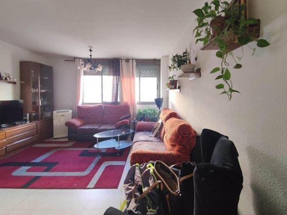 Foto 2 de Venta de piso en calle Villa de Oña de 4 habitaciones con terraza y piscina