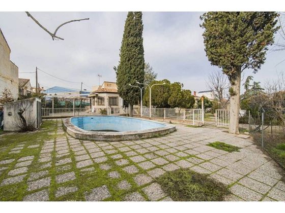 Foto 1 de Xalet en venda a calle Las Viñas de 3 habitacions amb terrassa i piscina