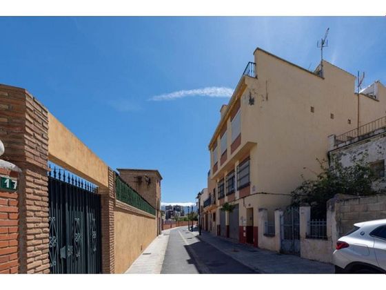 Foto 1 de Piso en venta en calle De la Acequia de 3 habitaciones con terraza y garaje