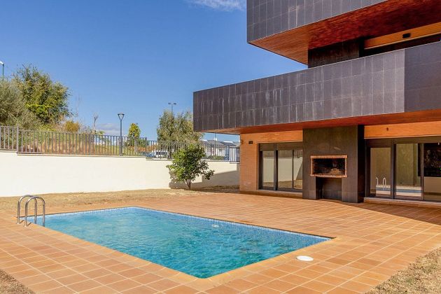 Foto 2 de Xalet en venda a calle Botxí de 5 habitacions amb terrassa i piscina