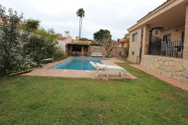 Foto 2 de Venta de chalet en Zona Pueblo de 4 habitaciones con terraza y piscina