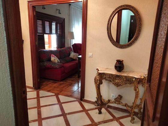 Foto 1 de Casa adossada en venda a Isla Cristina ciudad de 4 habitacions amb terrassa i garatge