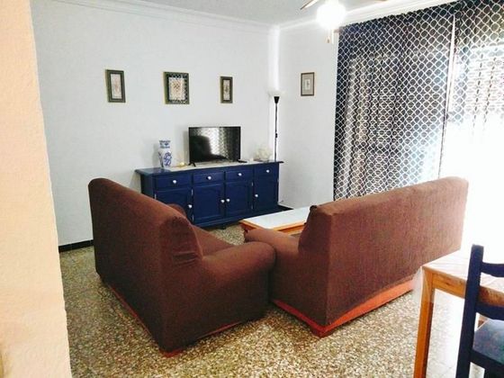 Foto 1 de Piso en venta en Isla Cristina ciudad de 3 habitaciones con terraza