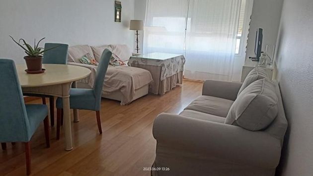 Foto 1 de Piso en venta en Isla Cristina ciudad de 2 habitaciones con jardín y aire acondicionado