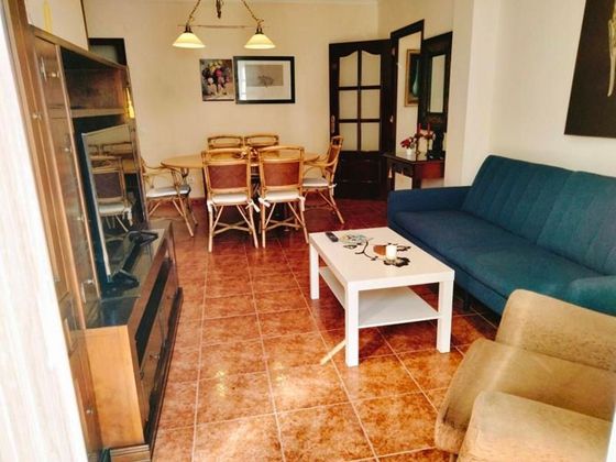 Foto 2 de Pis en venda a Isla Cristina ciudad de 3 habitacions amb terrassa i aire acondicionat