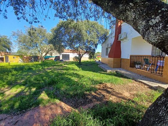 Foto 2 de Xalet en venda a Castilblanco de los Arroyos de 2 habitacions amb terrassa i aire acondicionat