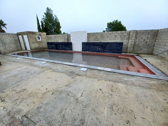 Foto 2 de Xalet en venda a Sanlúcar la Mayor de 2 habitacions amb piscina i aire acondicionat