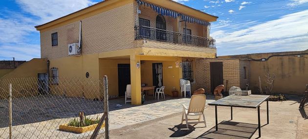 Foto 1 de Venta de chalet en Torreblanca de 4 habitaciones con piscina