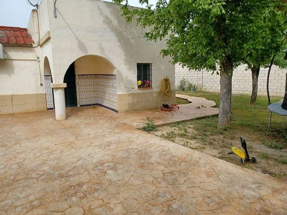 Foto 2 de Xalet en venda a Sanlúcar la Mayor de 4 habitacions amb terrassa i piscina