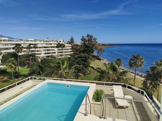 Foto 1 de Àtic en venda a calle Los Granados Playa Bloque de 4 habitacions amb terrassa i piscina