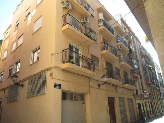 Foto 2 de Pis en lloguer a El Pilar de 3 habitacions amb terrassa i balcó